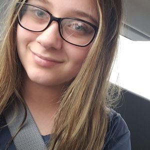 Meet your Posher, Bella